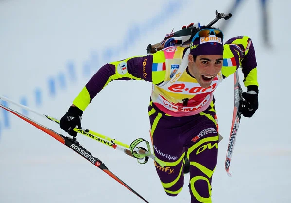 Биатлонист на финише